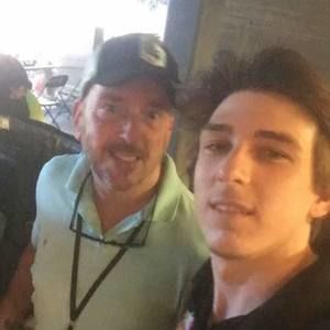 Meet your Posher, Donovan